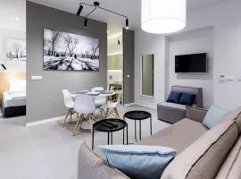 Teanna Lux Apartments