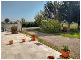 Elizabeth B&B, budgethotel i Lentigione