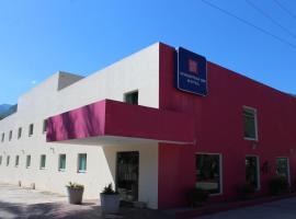 HI Huasteca Inn Hotel, hotel a Matlapa