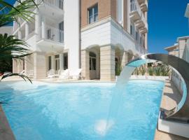 Residence Hotel Alba Palace, hotel ad Alba Adriatica