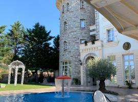 Castle Konti, hotell i Tirana