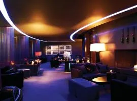 4 stars hotel in Farnborough