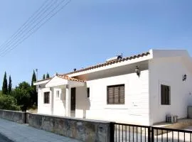 Pissouri Bay Bungalow