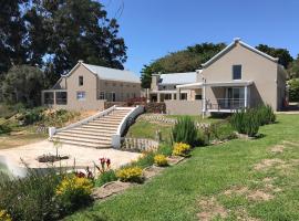 The Suites at Waterryk Eco Guest Farm, hotel near Reins Nature Reserve, Stilbaai
