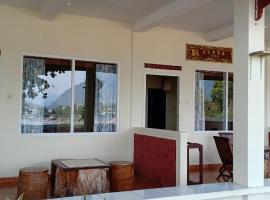 Bunga Ayu Seaside Resort, hotel v destinácii Pelabuhan Ratu