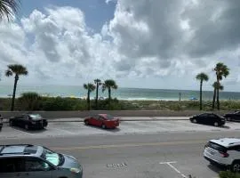 Sabal Palms Inn