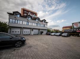 Dr House, hotel with parking in Mioveni