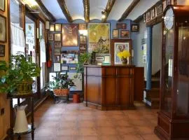 Hostal Santa Agueda