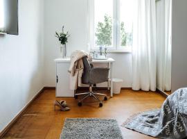 Gemütliches Zimmer direkt an der TA (Nr.2), hotel v destinaci Hameln