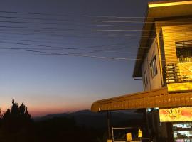 ดอยตุงเฮงธนาโฮมสเตย์, hotel v destinaci Ban I-Ko Pa Kluai