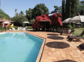 Hotel Pousada Chalé das Flores, hotel v destinaci Sertãozinho