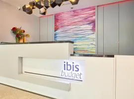 ibis budget Singapore Imperial