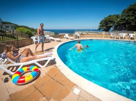 Sandaway Holiday Park, hotel u gradu Combe Martin