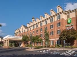 Holiday Inn Express State College at Williamsburg Square, an IHG Hotel, hotel in State College