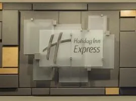 Holiday Inn Express - San Antonio Airport, an IHG Hotel