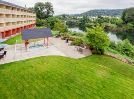 Holiday Inn Express Roseburg by IHG, hotel v destinaci Roseburg