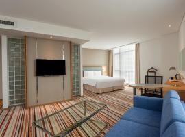 Holiday Inn Express Shanghai Jiading Industry Park, an IHG Hotel, hotel in Jiading