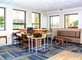 Holiday Inn Express Rochester - Greece by IHG