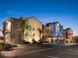 록클린에 위치한 호텔 Holiday Inn Express Rocklin - Galleria Area, an IHG Hotel