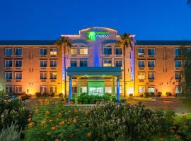 Holiday Inn Express Peoria North - Glendale, an IHG Hotel, hotell i Peoria