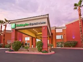 Holiday Inn Express Hotel & Suites Scottsdale - Old Town, an IHG Hotel