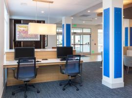 Holiday Inn Express Visalia-Sequoia Gateway Area by IHG, hotel i Visalia