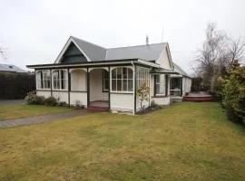15 Leamington Street