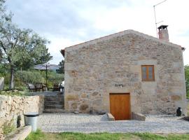 Casa da Carriça - Serra da Estrela, hotel in Guarda