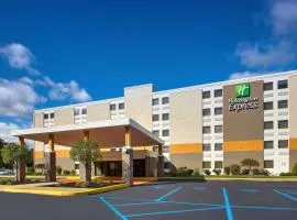 Holiday Inn Express Pittston - Scranton Airport, an IHG Hotel