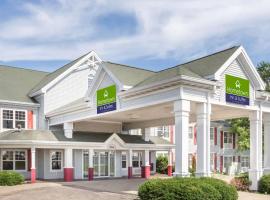 Hometown Inn & Suites - Waunakee, hotel v destinaci Waunakee