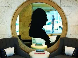 Kimpton George Hotel by IHG