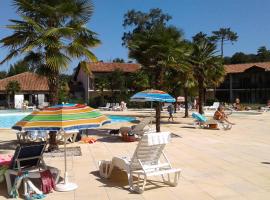 T3 Soleil Ondres plages avec piscine et Tennis, hotel povoľujúci pobyt s domácimi zvieratami v destinácii Ondres