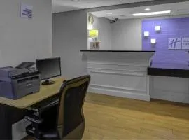 Holiday Inn Express - Chester by IHG