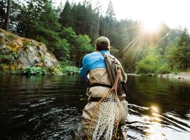 Holiday Inn Express Yreka-Shasta Area, an IHG Hotel, hotell i Yreka