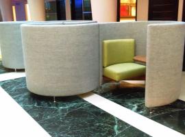 托盧卡皇冠假日酒店- 蘭開斯特，托盧卡的飯店