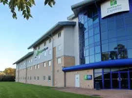 Holiday Inn Express Southampton - M27, J7 by IHG