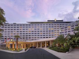 Athenaeum Intercontinental, an IHG Hotel, מלון ב-נאוס קוסמוס, אתונה