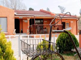 Rio Guest House, Pension in Tikoe