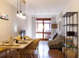 FLORIT FLATS - Apartment Torres de Quart I