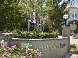 Holiday Inn Express Windsor Sonoma Wine Country by IHG, hotel em Windsor