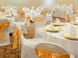 Holiday Inn Oakville Centre by IHG, khách sạn ở Oakville