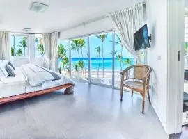 Dream Punta Cana Beachfront Apartment - 4-Bedroom Penthouse with Rooftop BBQ & Ocean Views