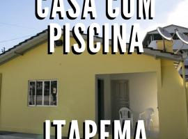 DK2 CASA PISCINA CHURRASQUEIRA SINUCA 3 AR WIFI 3 VaGAS 3 DORM 6 X SEM JUROS NO CARTÃO, hotel em Itapema