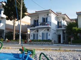 Oceanis Hotel, hotel di Tiros