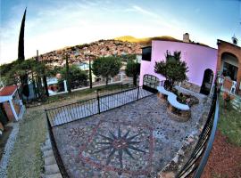 Casa Malva Sweet Stay, hotel a prop de Aeroport internacional d'El Bajío - BJX, a Guanajuato