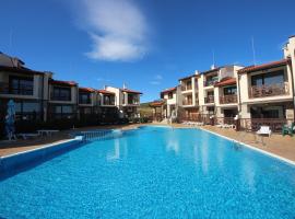 Menada Imperial Heights Villas, cottage in Sunny Beach