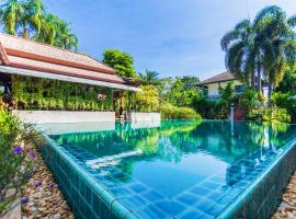 Monaburi Boutique Resort: Rawai Plajı şehrinde bir otel