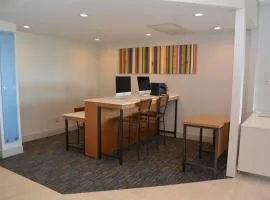 Holiday Inn Express & Suites Waterville - North by IHG