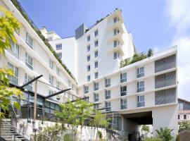 Holiday Inn Express Marseille Saint Charles, an IHG Hotel: Marsilya'da bir otel