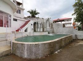 Aqua Waterfall Hotel, hôtel à Dharamshala